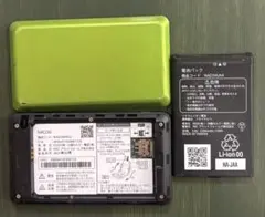 スピードWi-Fi WX06 モバイルルーター グリーンのサムネイル