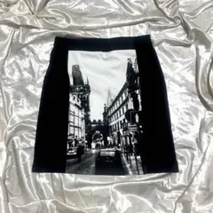 ミニスカ　タイトスカート　グラフィックプリント　グランジ　y2k