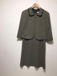 ワンピースと上着