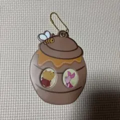 ディズニーストア　くまのプーさん シークレットフォトケース ディズニー