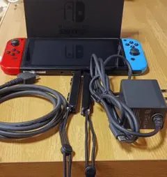 Nintendo Switch 赤/青 Joy-Con 充電器付き 一式セット