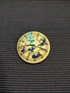 ★食玩★ディズニー刺繍缶バッジ