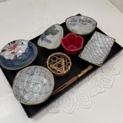 【美濃焼・和食器など】小鉢・豆皿・長角皿 ＋お盆・菓子箸セット ９点まとめ売り