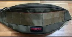 BRIEFING ボディバッグ カーキ