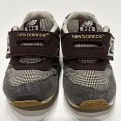 ニューバランス996スニーカー
