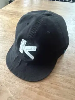KAVU 黒 ベースボールキャップのサムネイル