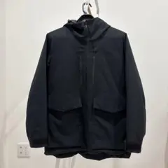 ハイブリッドダウンパーカ（3Dカット）　Sサイズ