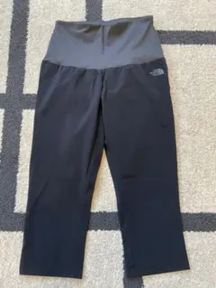 美品　バーブライトスリークォータータイツ