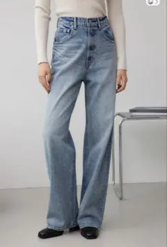 AZUL DENIM ライトブルー　ラインストーンワイドデニムのサムネイル