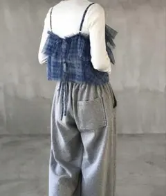 青系チェック柄フリルビスチェ