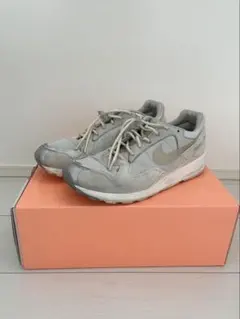 Item thumbnail for item ff23b7bf-0a48-4fe8-acf0-d6cee2b6ce5c