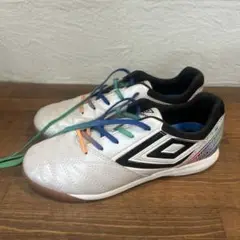 アンブロ　サッカーシューズ ホワイト/マルチカラー　22.0