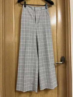 GU グレー系チェック ガウチョパンツ ワイドパンツ