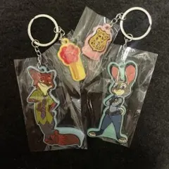 ディズニー　ズートピア　ジュディ　ニック　キーホルダー