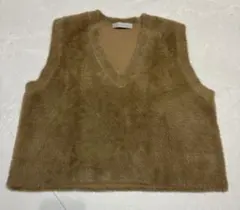 UNILO アンフィーロ ファーベスト Mサイズ キャメル ベージュ ベスト