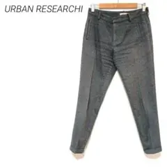 URBAN RESEARCHI グレー ストライプ スリムフィット スラックス