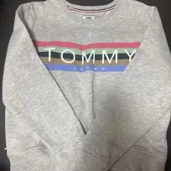 TOMMY JEANS スウェット グレー Mサイズのサムネイル