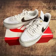 NIKE COURT VISION ALTA 7.5 24.5cm