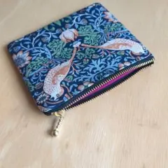 Item thumbnail for item 501e39bd-9b35-4a41-91c5-338407c24b1f