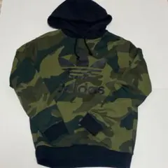 adidas カモフラ　パーカー