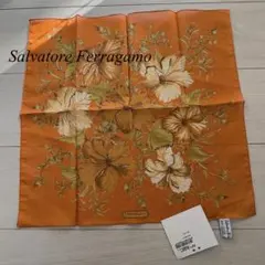 新品未使用♡ Salvatore Ferragamo フェラガモ ハンカチ