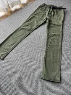 グラミチ　オリーブグリーンパンツ