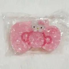 HELLO KITTY JISOO ヘアクリップ キティ ジスのサムネイル