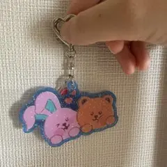wiggle wiggle アクリルキーホルダー うさぎ くま