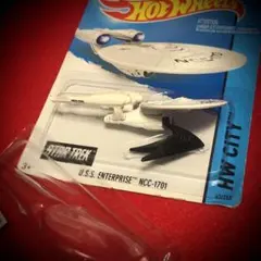 USS Enterprise (NCC-1701) 1/1000スケールモデル
