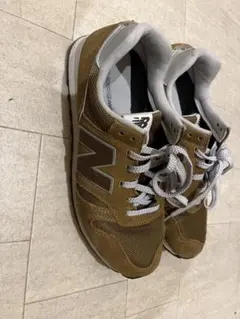 New Balance 373 スニーカー ブラウンのサムネイル