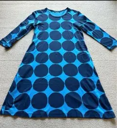 Item thumbnail for item c3d7edba-5f0b-4f41-bb3e-e1b693f30e7c