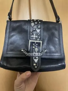 希少 Jean Paul GAULTIER スカルスタッズ レザー ハンドバッグ 廃盤 格安 Jean Paul GAULTIER スカルスタッズレザーバック - メルカリ