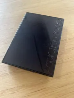 アディクション　アイシャドウパレット　008 Miss Mauve