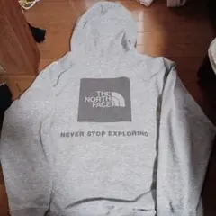ノースフェイスパーカー　ミックスグレー　新品　サイズXXL