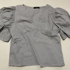 ギンガムチェック パフスリーブ ブラウスのサムネイル