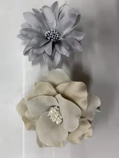 花形ブローチ 2点セット