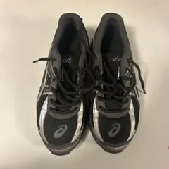 ASICS シューズ
