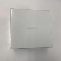 ま*ん様 遊⭐︎戯⭐︎王 SEIKO 腕時計 300本限定（青眼の白龍） - メルカリ