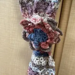 多色レース編みマフラー 花モチーフ付き