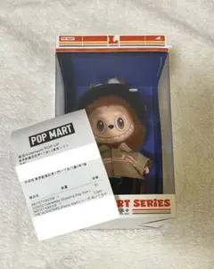 店員ラブブ Wacky Mart シリーズ ぬいぐるみペンダント