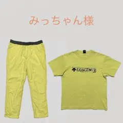 ユニクロ 暖パン 、デサント Tシャツ