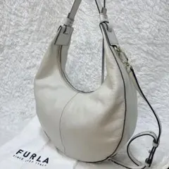 希少✨美品✨フルラ ミアステラ 2way ホーボー ハンドバッグ ドラマ着用品