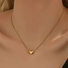 ◆ハート型ペンダントネックレス ◆18Kゴールドメッキ　◆ステンレススチール製