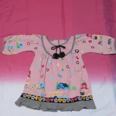 柄いっぱい　ゆかい長袖　80サイズ　新品