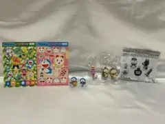 びっくらたまごドラえもん ガチャ キーホルダー バスボムマスコット シール付き