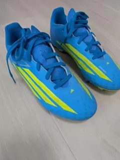 【美品】アディダス F50 サッカースパイク 23.0cm（着用2回のみ）のサムネイル