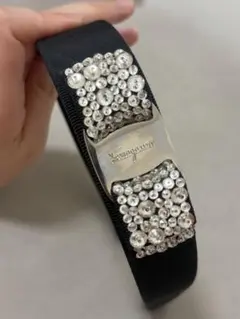 Ferragamo フェラガモ カチューシャ クリスタル - メルカリ