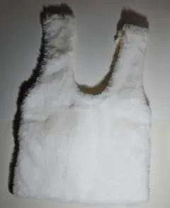 ふわふわ系 白 手提げバッグ