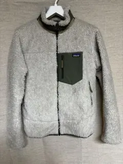 パタゴニアボアフリースジャケット（カーキ）/Patagonia