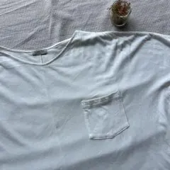 ホワイト ポケット付き 半袖Tシャツのサムネイル